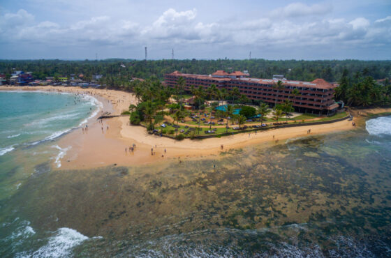 Top 8 Amazing Places to Stay in Sri Lanka